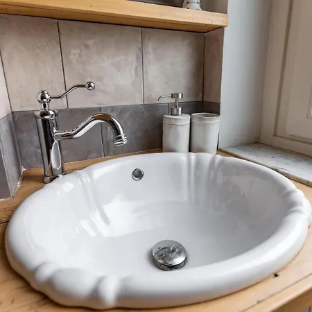 Piccola Emily Locazione Turistica 都灵